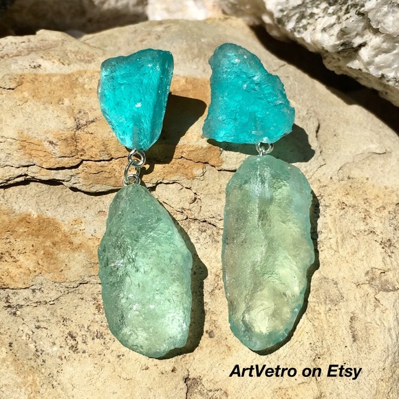 Meet your seller. - Picture 4 of 8